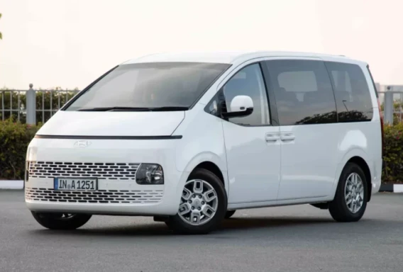 Hyundai Staria (Automata, 3.5 l, 9 ülés)