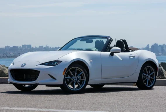 Mazda MX-5 Cabrio 2.0 (Manuális, 2.0 l, 2 ülés)